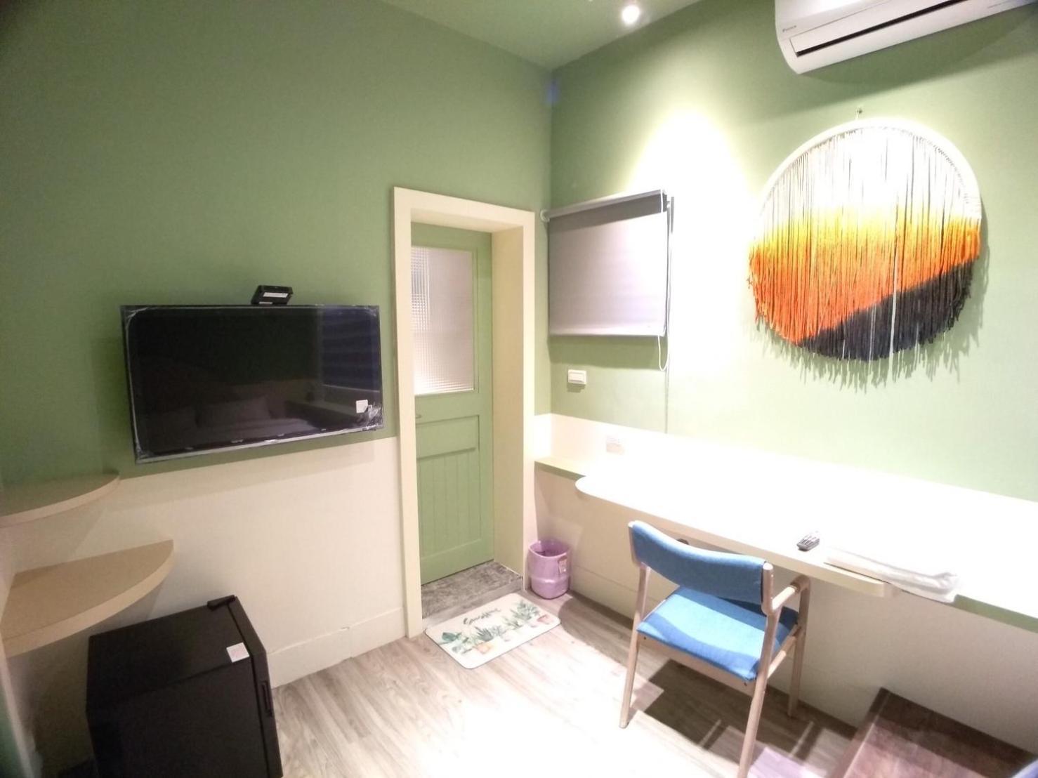 愛旅行民宿&近東大門夜市 Hualien Dış mekan fotoğraf