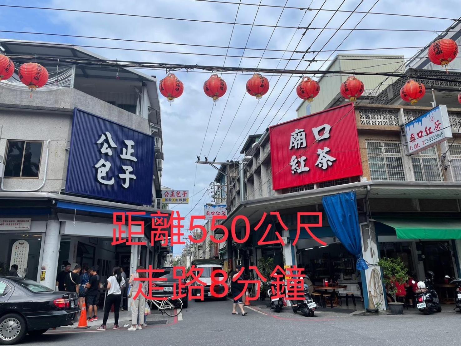 愛旅行民宿&近東大門夜市 Hualien Dış mekan fotoğraf